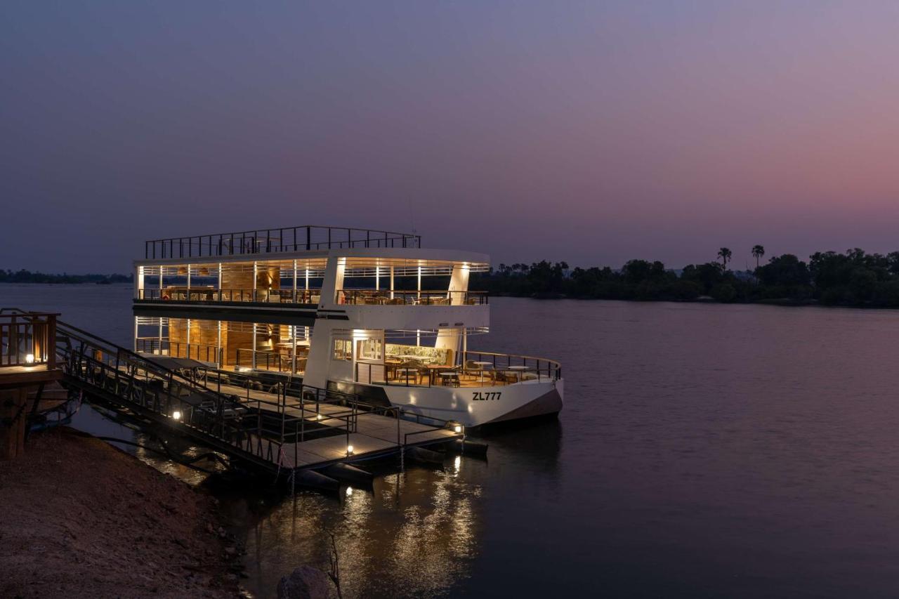 Radisson Blu Mosi-Oa-Tunya Livingstone Resort Exterior foto