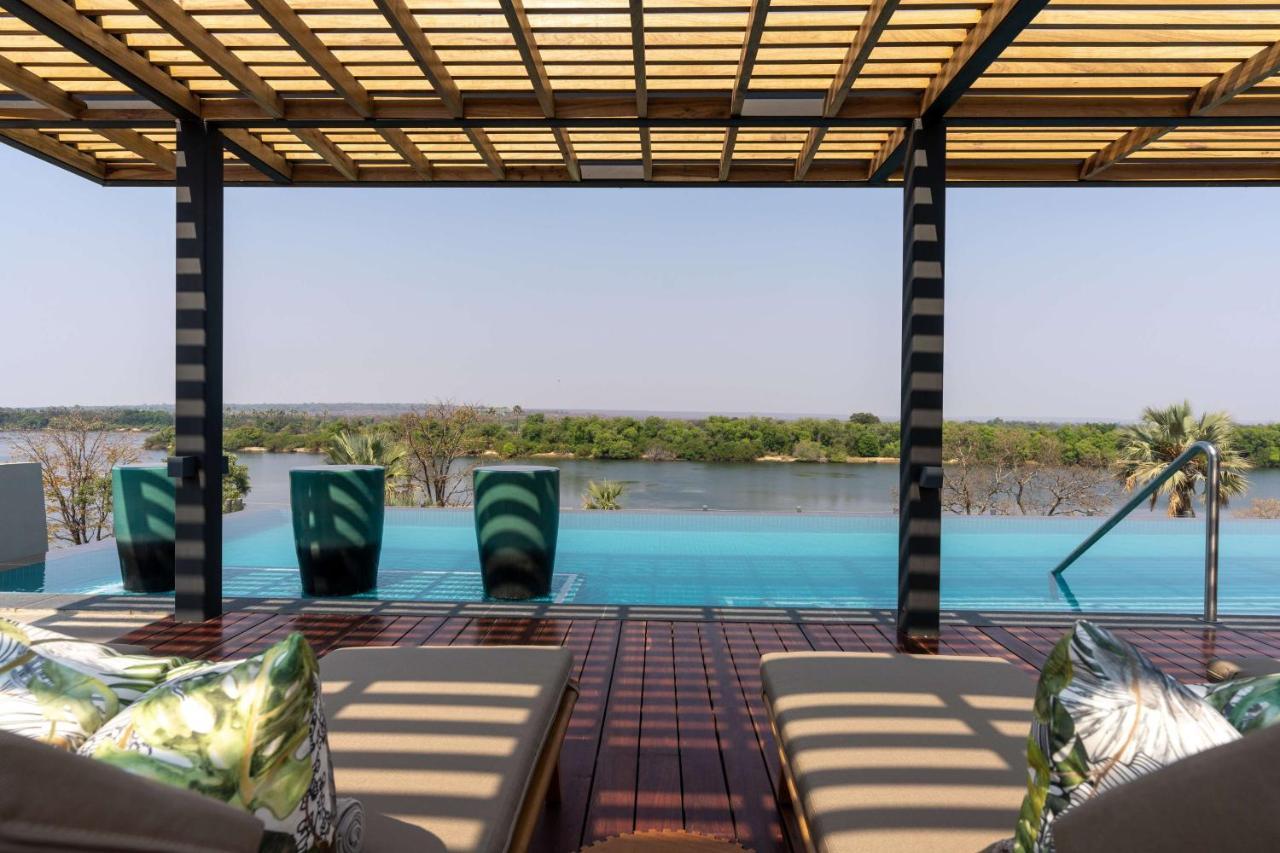 Radisson Blu Mosi-Oa-Tunya Livingstone Resort Exterior foto