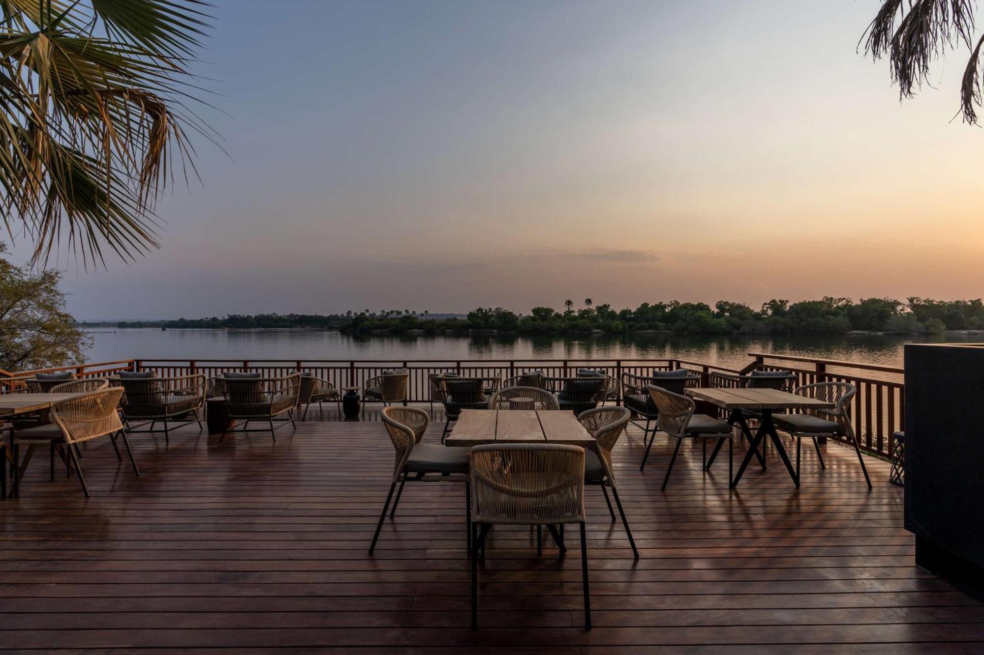Radisson Blu Mosi-Oa-Tunya Livingstone Resort Exterior foto