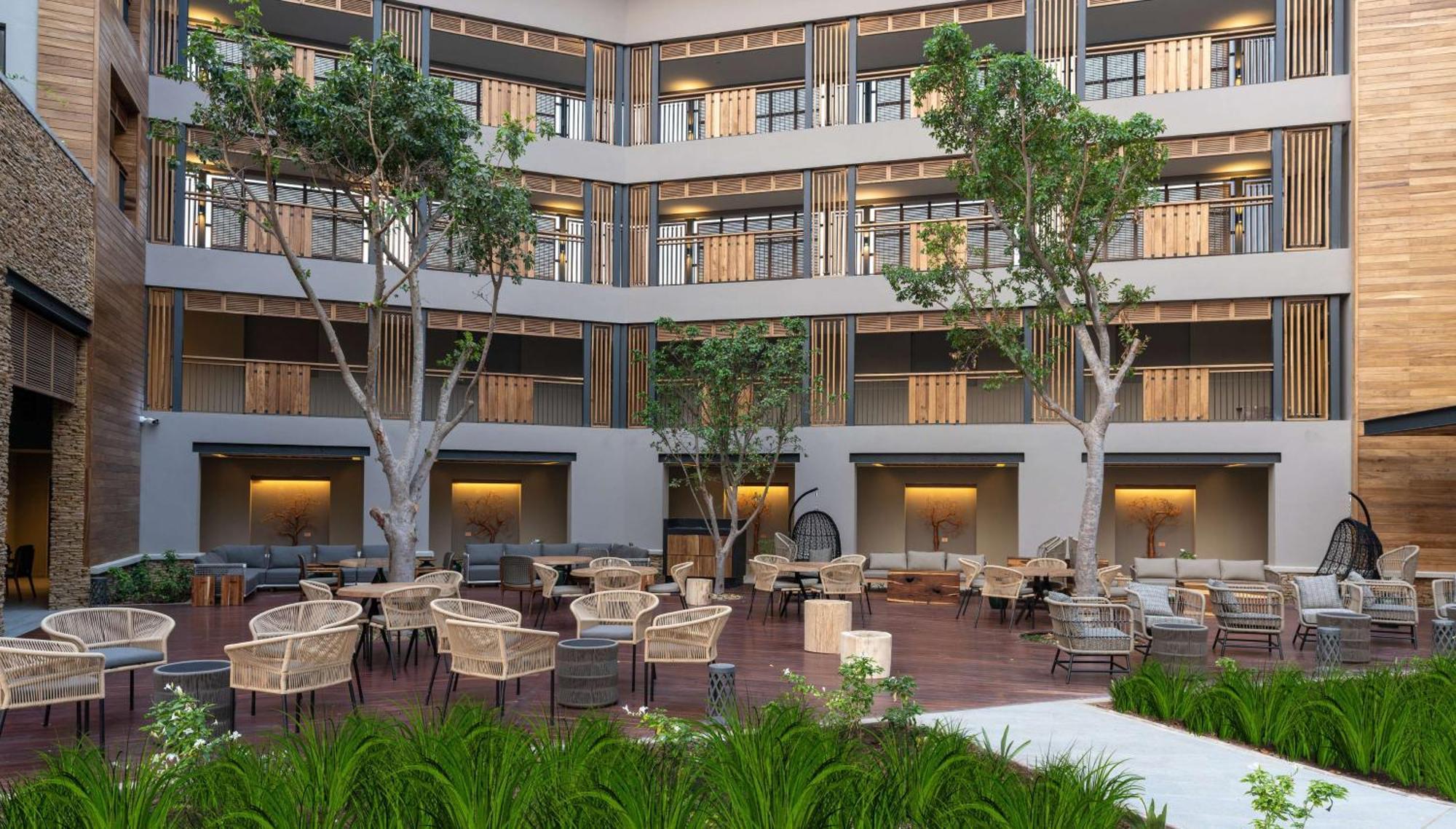Radisson Blu Mosi-Oa-Tunya Livingstone Resort Exterior foto